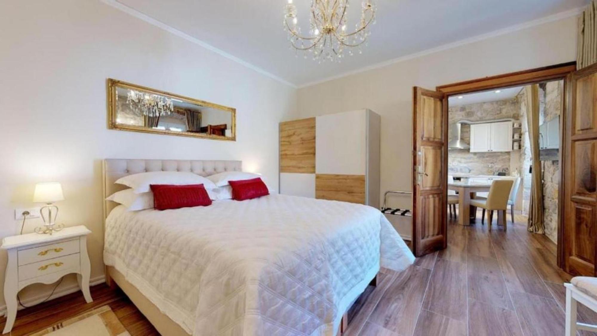 Chrysanta Apartments Split Dış mekan fotoğraf